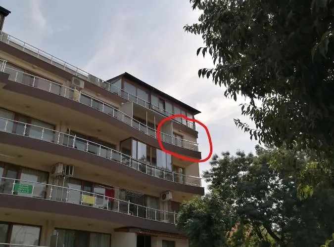 Appartamento - студио в кв сарафово с морски изглед Burgas