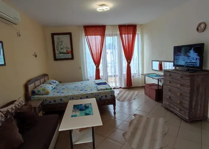 Апартаменты - студио в кв сарафово с морски изглед *